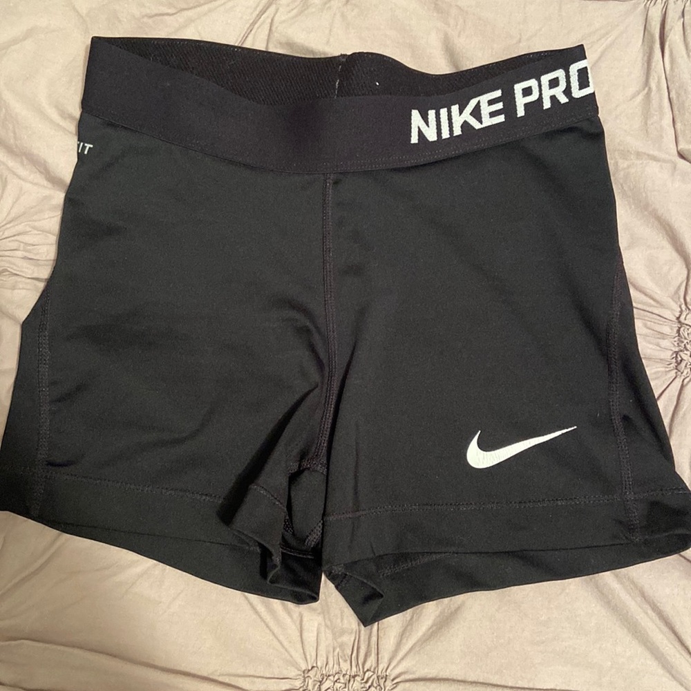 Nike pro size S